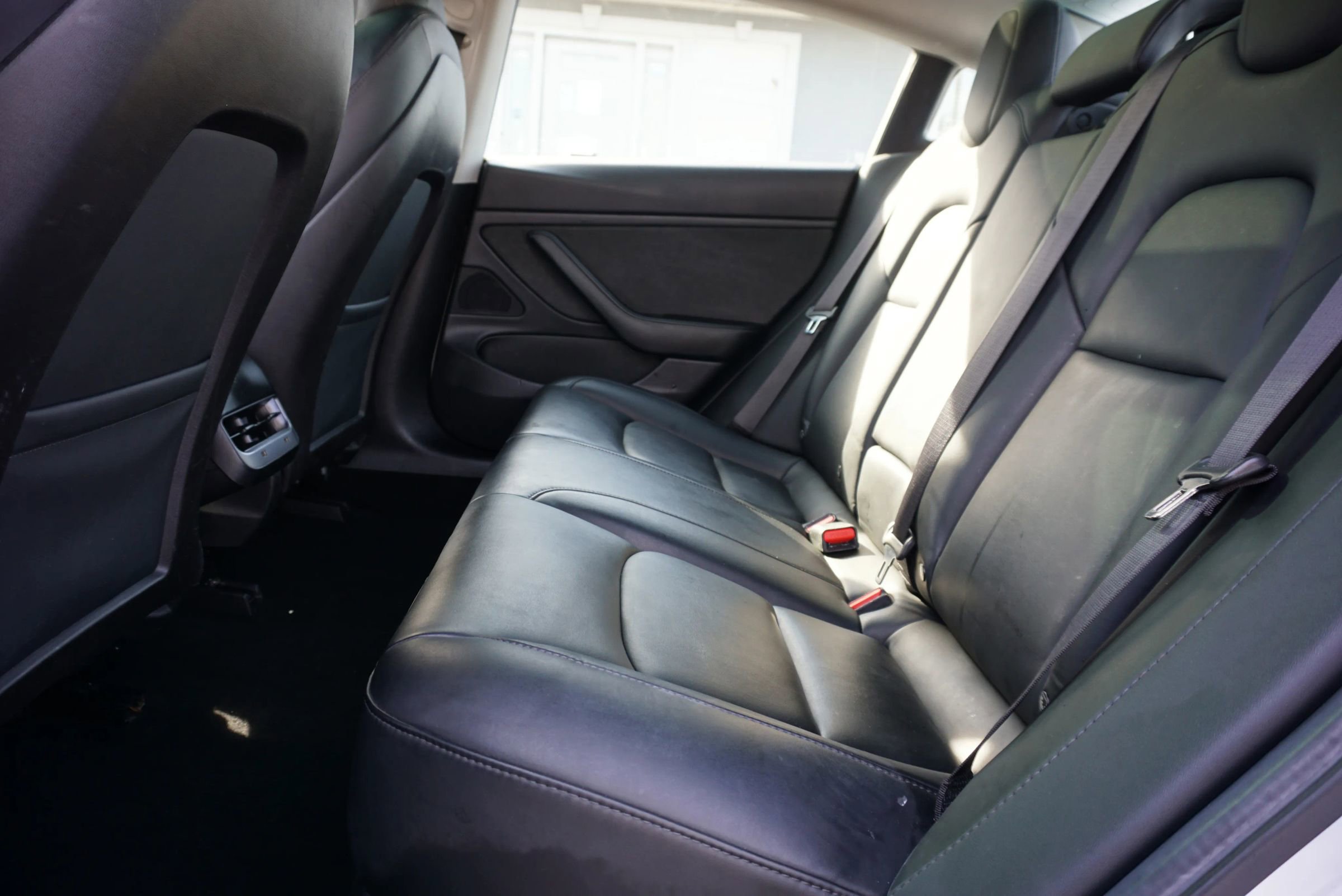 Used 2019 Tesla Model 3 Long Range image 15