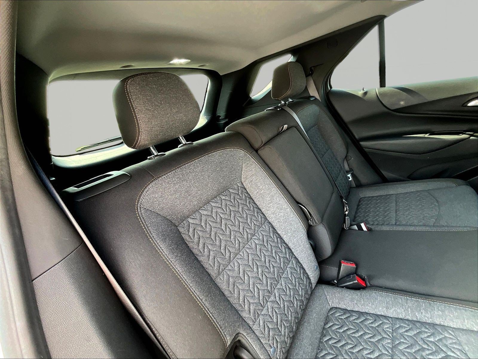 Used 2022 Chevrolet Equinox LT FWD image 25