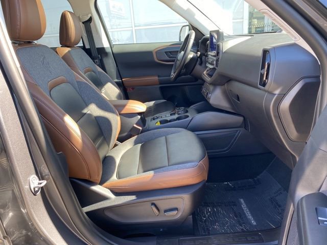 Used 2023 Ford Bronco Sport Outer Banks w/ Tech Package image 19