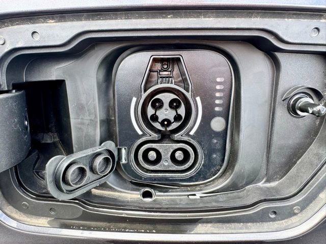 Used 2025 Jeep Wagoneer S Limited image 13