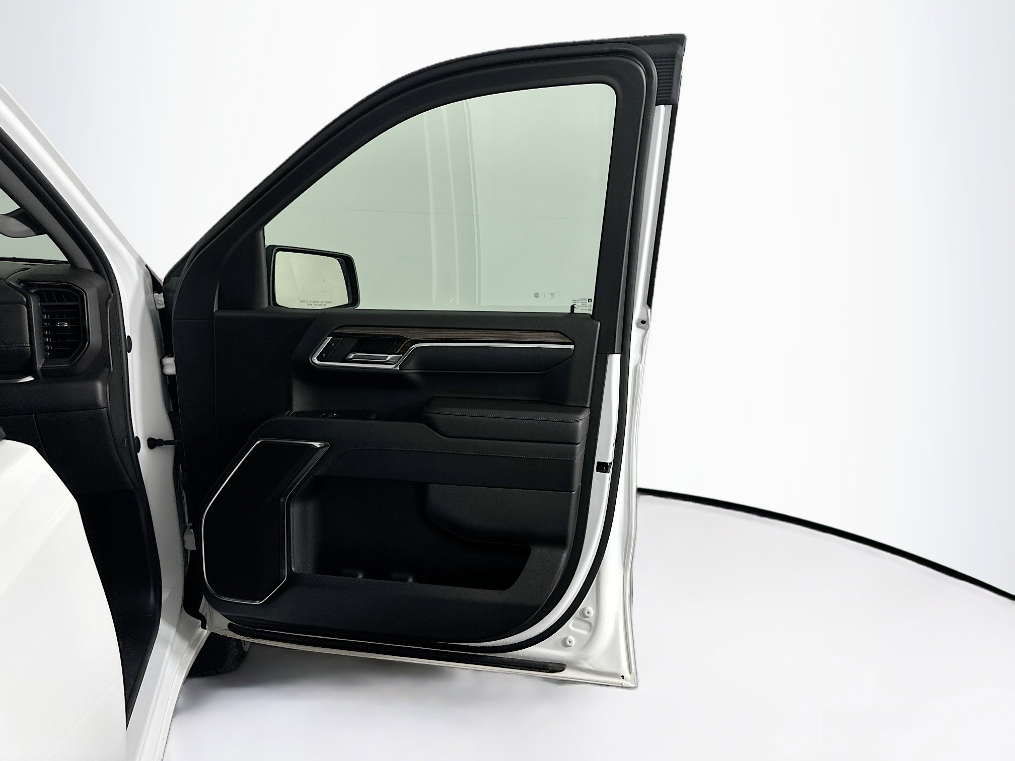 Used 2022 Chevrolet Silverado 1500 LT image 31