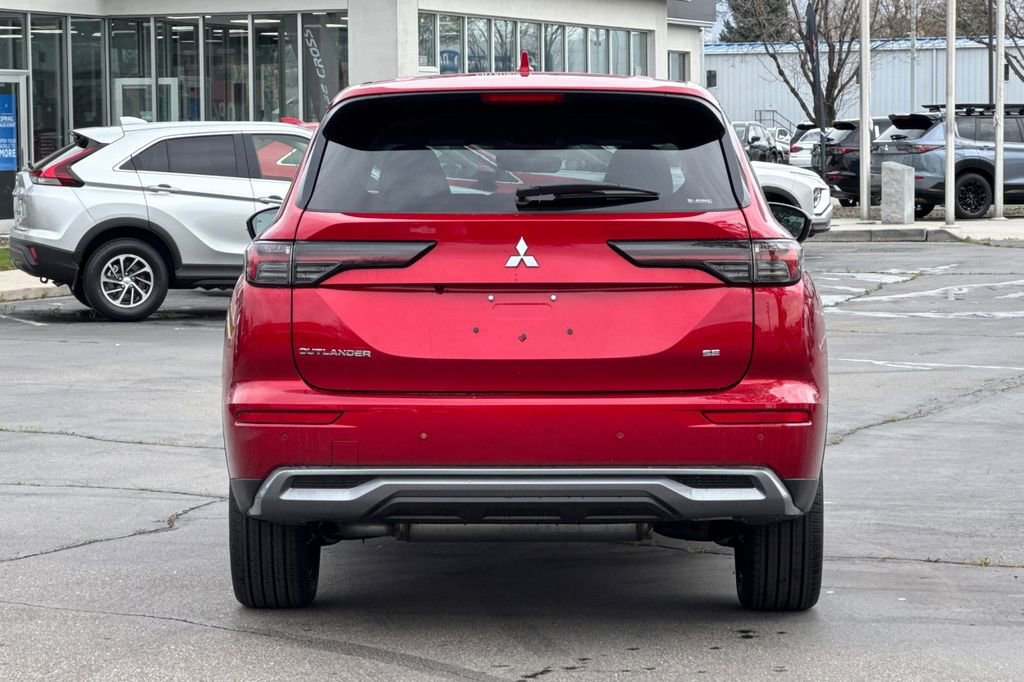 New 2026 Mitsubishi Outlander SE AWD/4WD image 5