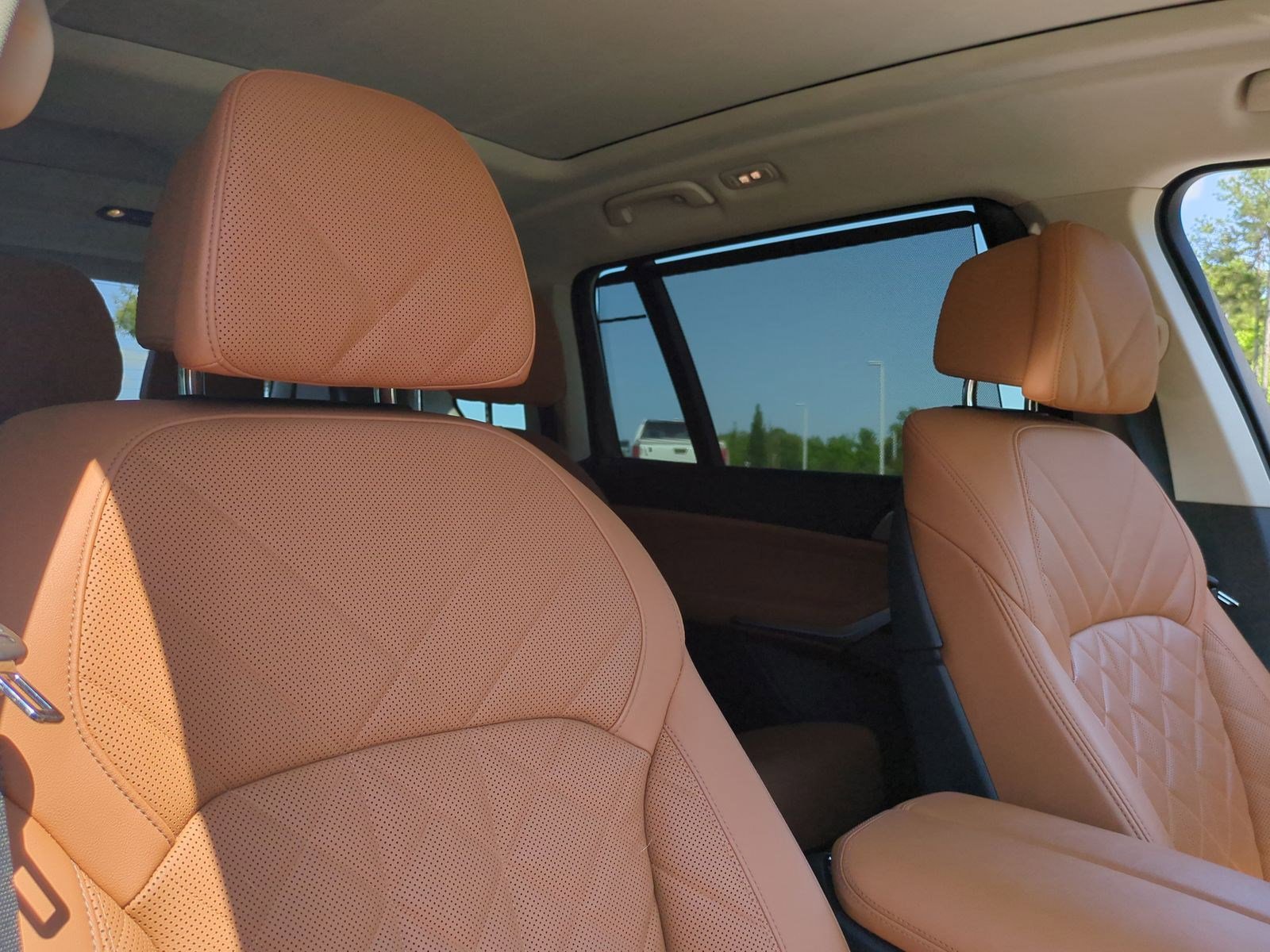 Certified 2023 BMW X7 xDrive40i w/ Premium Package AWD/4WD image 33