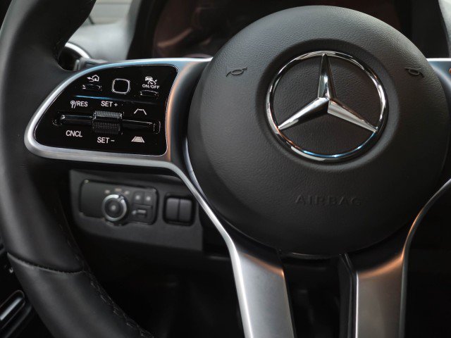 Used 2024 Mercedes-Benz Sprinter 3500 image 19