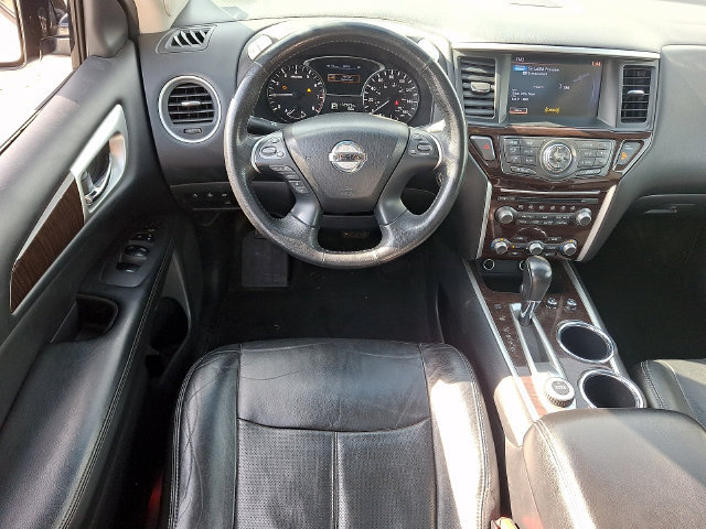 Used 2013 Nissan Pathfinder Platinum w/ Platinum Premium Pkg AWD/4WD image 10