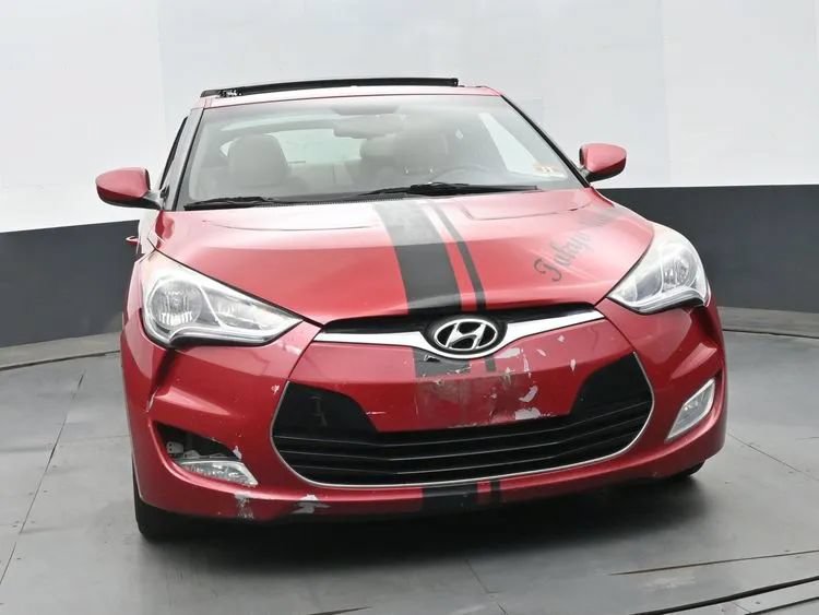 Used 2013 Hyundai Veloster w/ Style Pkg FWD image 3