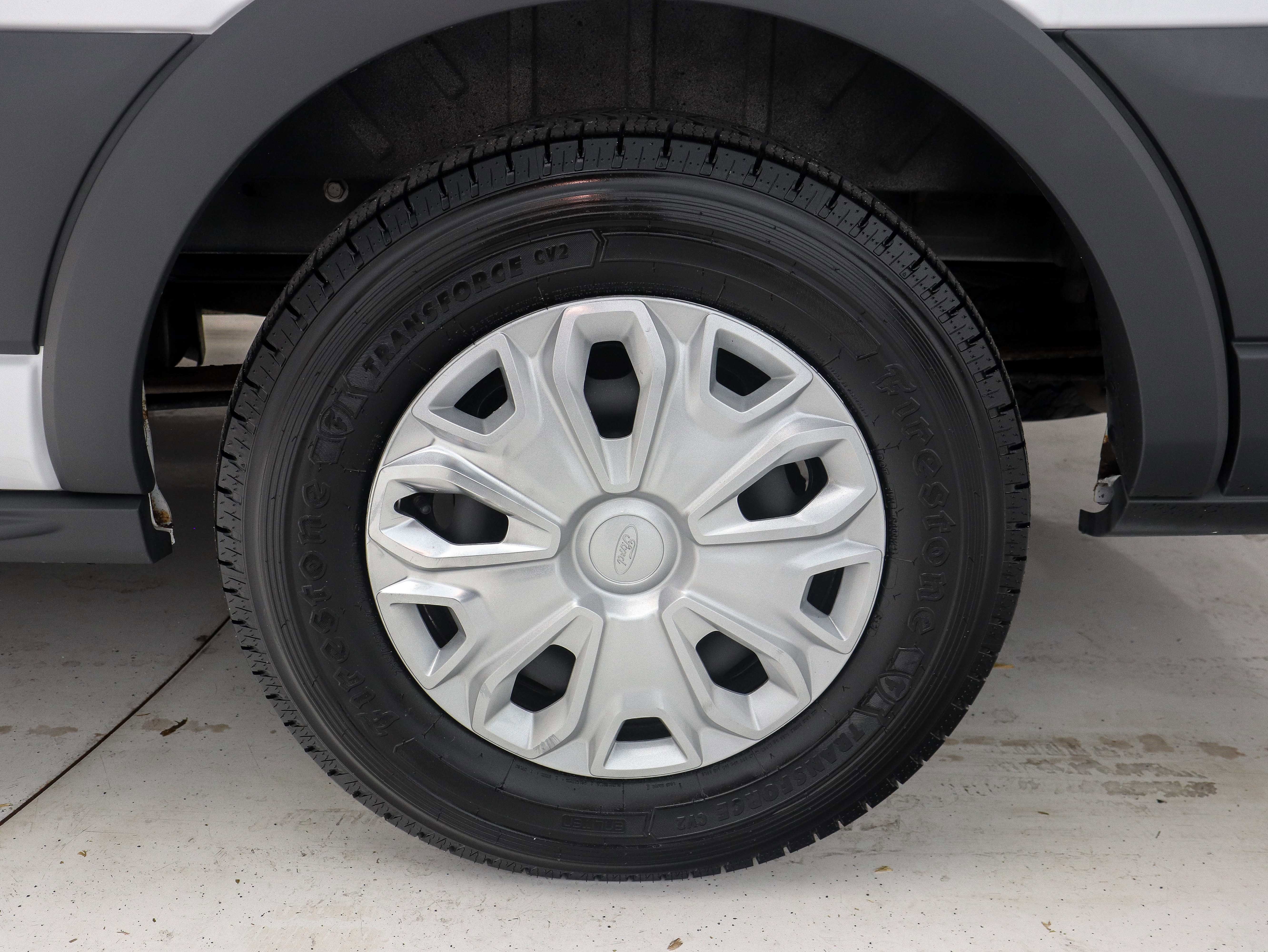 Used 2017 Ford Transit 150 XL RWD image 30