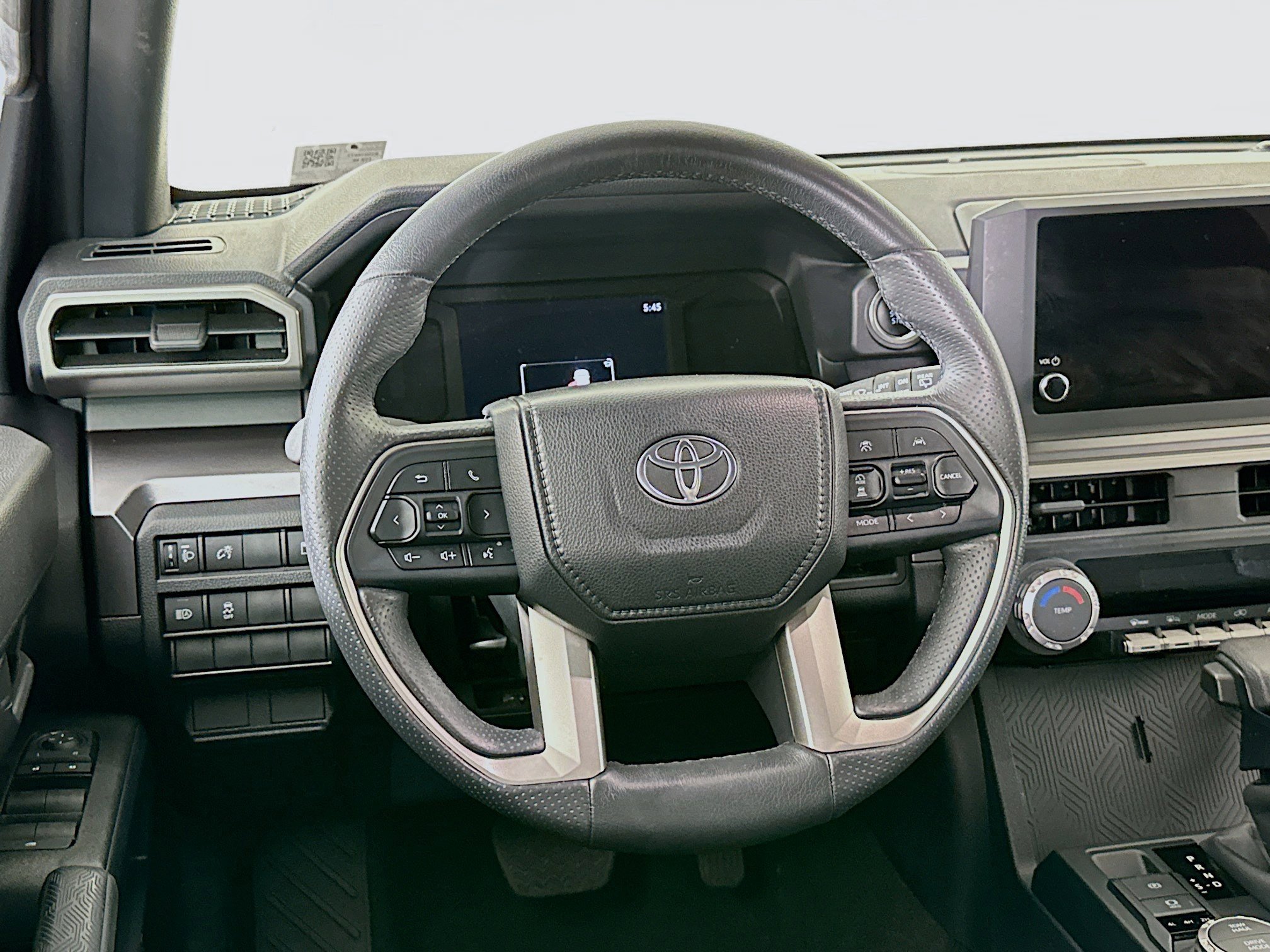 Used 2025 Toyota 4Runner SR5 image 18