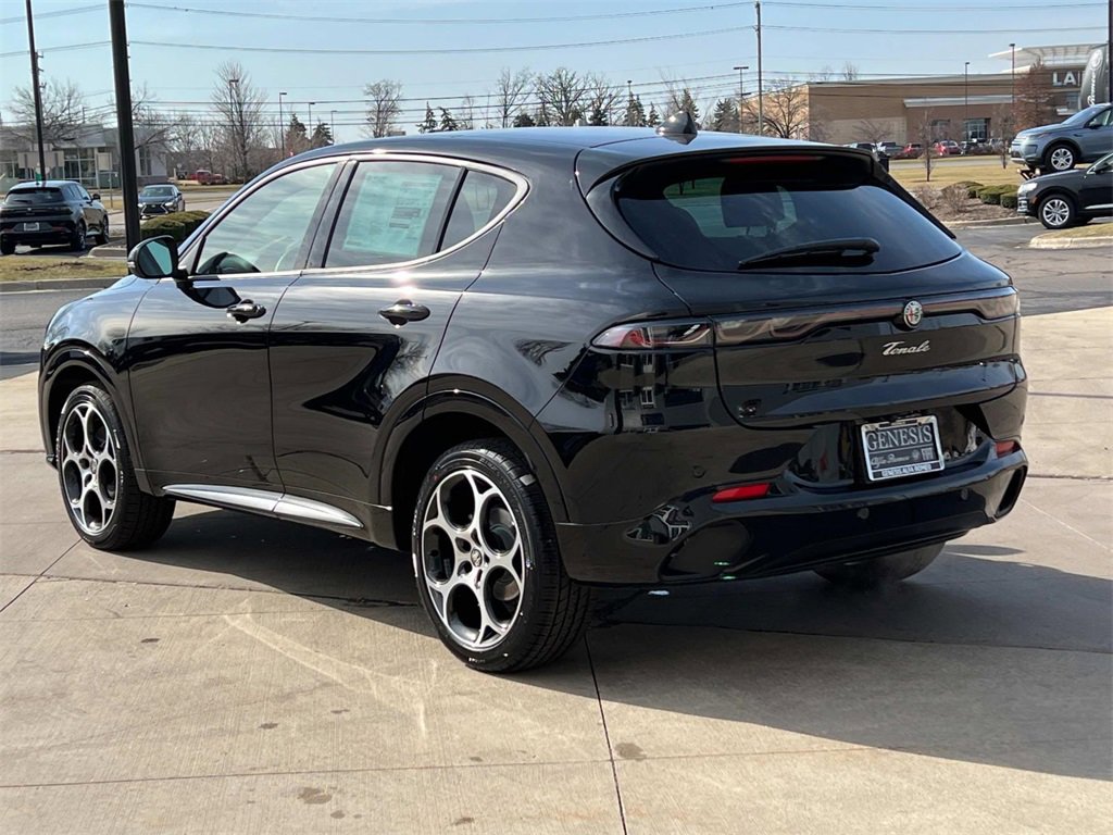 New 2025 Alfa Romeo Tonale image 6