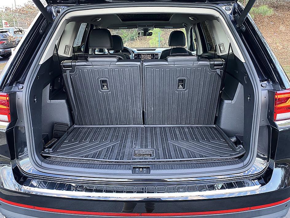Used 2022 Volkswagen Atlas SEL image 24