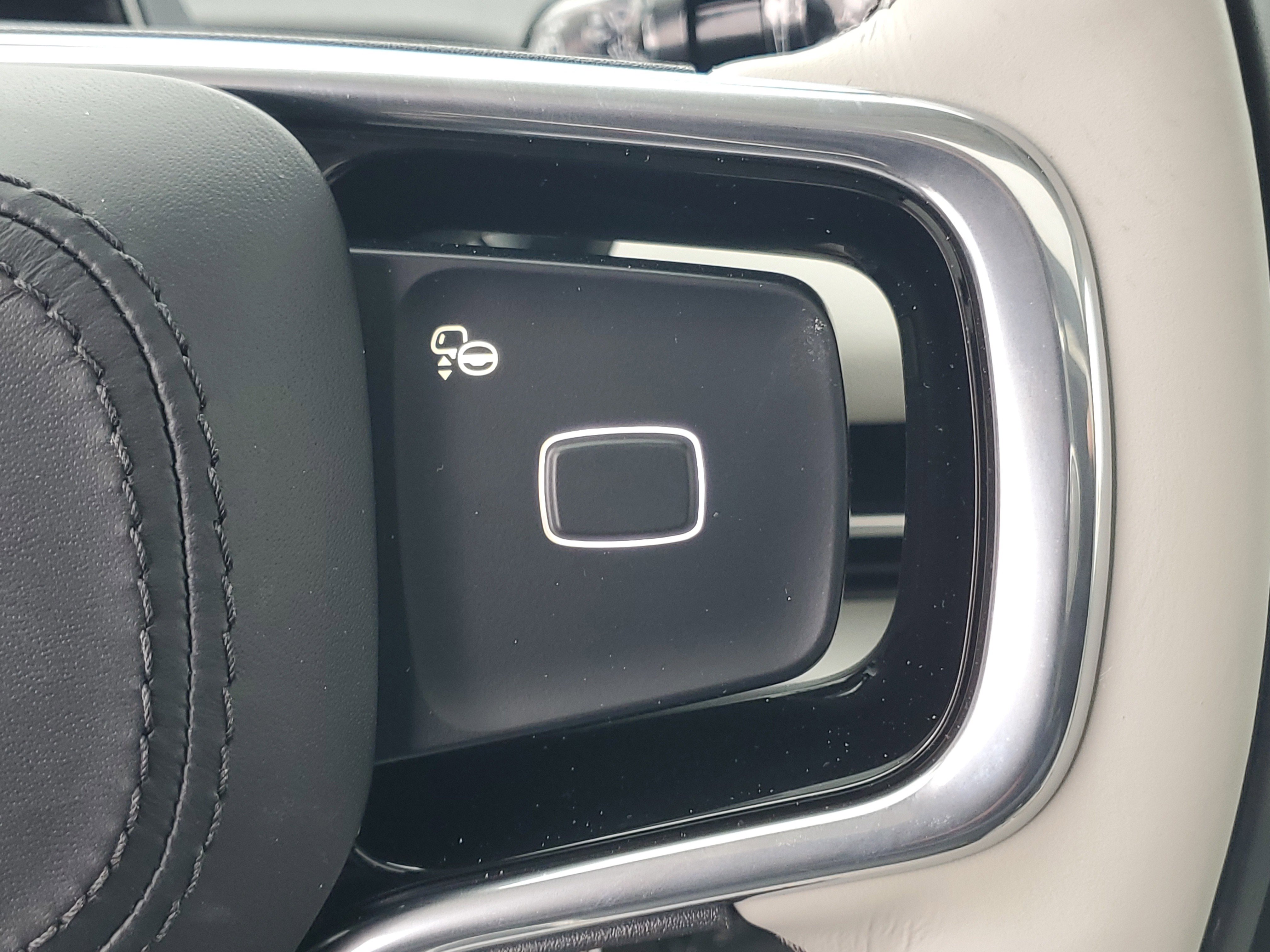 New 2026 Lincoln Navigator Reserve w/ Jet Appearance Package image 18