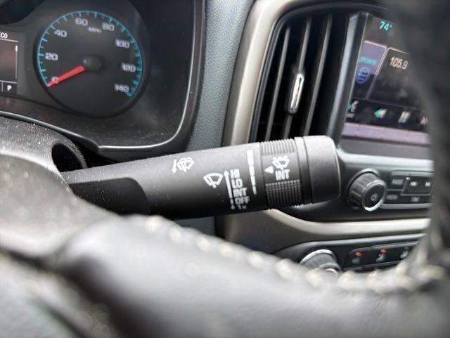 Used 2015 Chevrolet Colorado Z71 AWD/4WD image 13