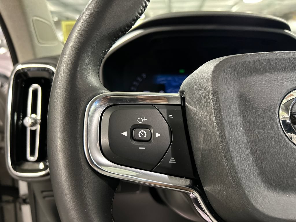 Certified 2024 Volvo XC40 B5 Plus w/ Protection Package Premier AWD/4WD image 12