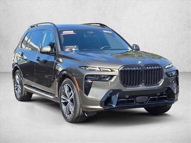 Certified 2024 BMW X7 xDrive40i w/ M Sport Package AWD/4WD image 3