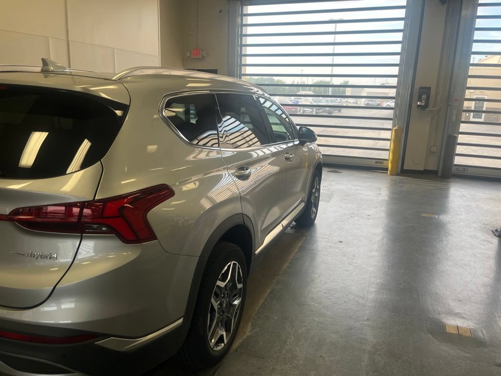 Used 2023 Hyundai Santa Fe Limited AWD/4WD image 7