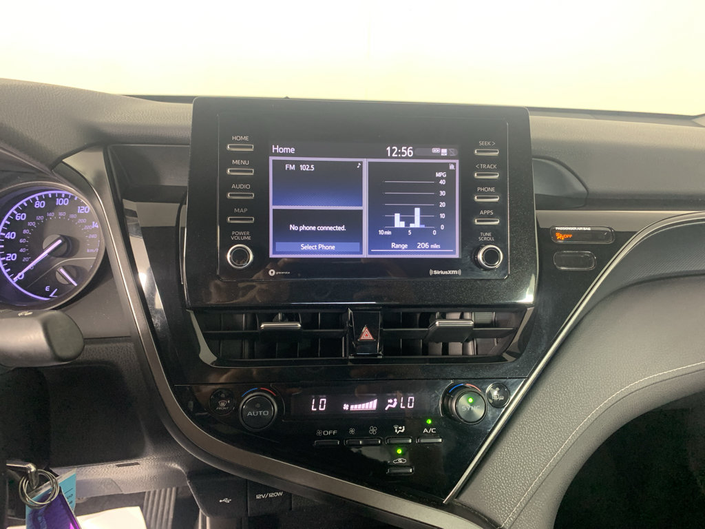 Used 2022 Toyota Camry SE FWD image 24