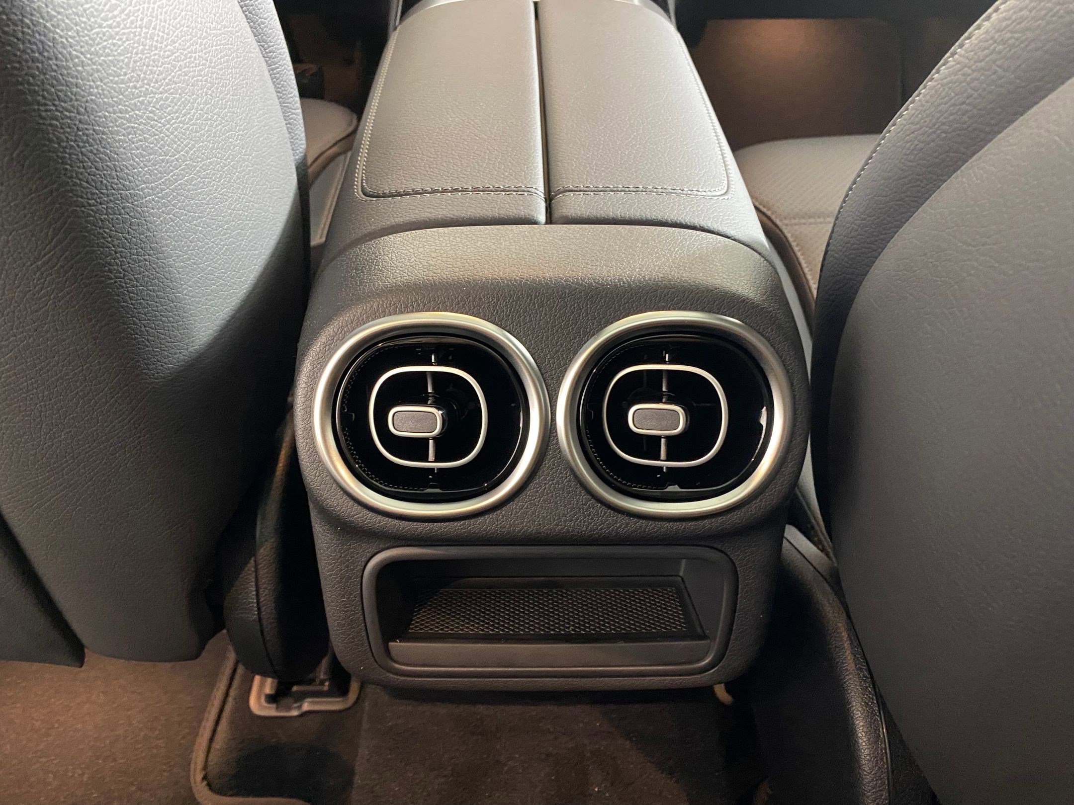 Used 2026 Mercedes-Benz GLC 300 4MATIC image 27