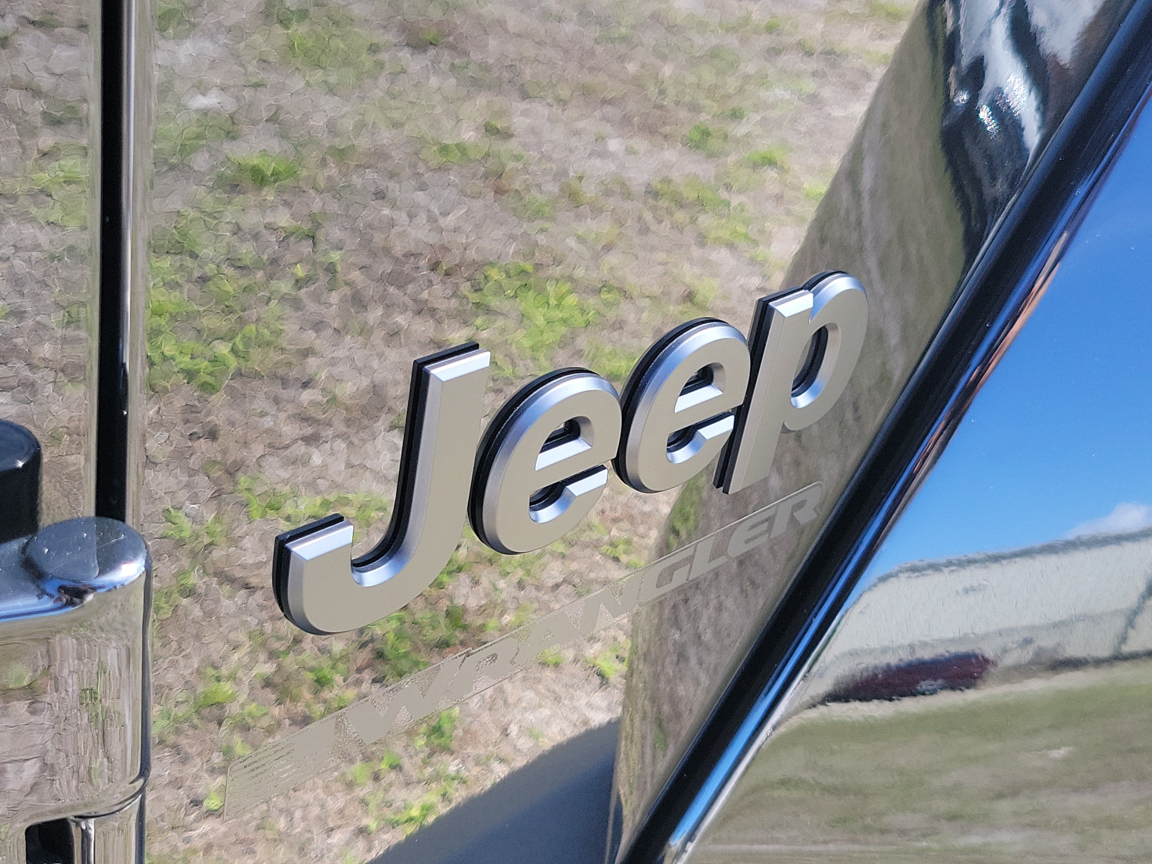 New 2026 Jeep Wrangler Unlimited Sahara AWD/4WD image 7