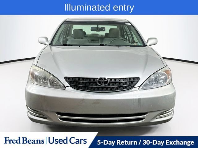 Used 2002 Toyota Camry SE FWD image 2