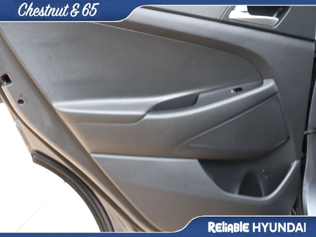 Used 2021 Hyundai Tucson Value w/ Cargo Package FWD image 17