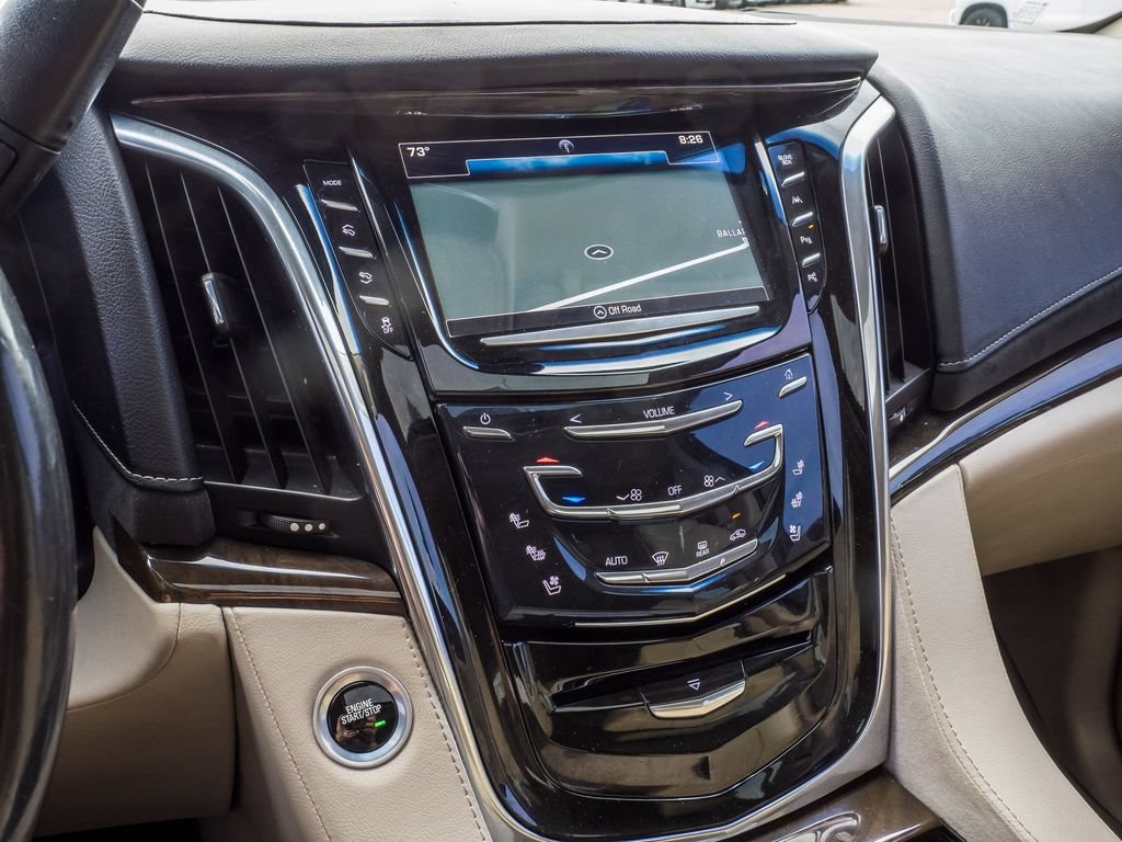Used 2018 Cadillac Escalade Luxury RWD image 37