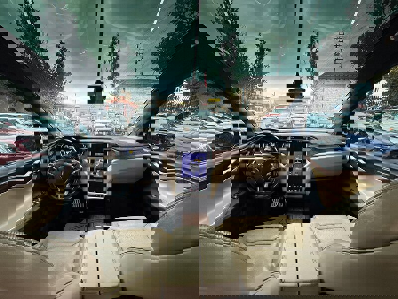 Used 2016 Tesla Model X Performance image 13