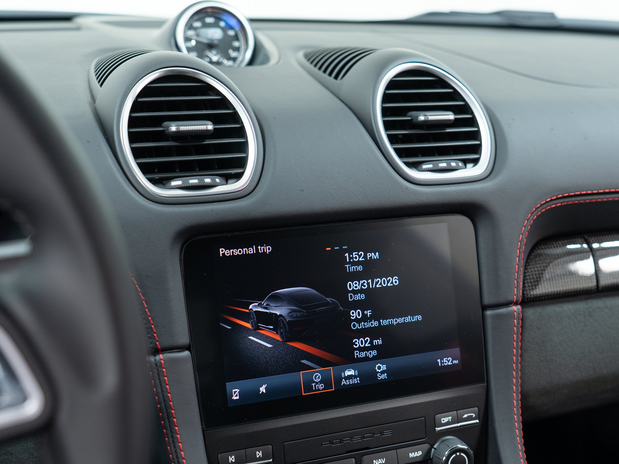 Certified 2025 Porsche 718 Cayman GTS RWD image 30