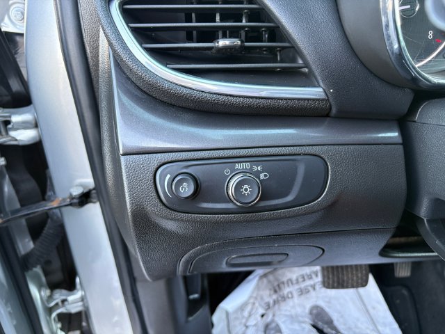 Used 2017 Buick Encore Preferred FWD image 19