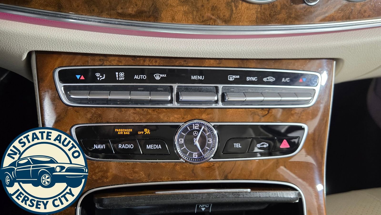 Used 2019 Mercedes-Benz E 450 4MATIC Sedan w/ Premium Package image 15