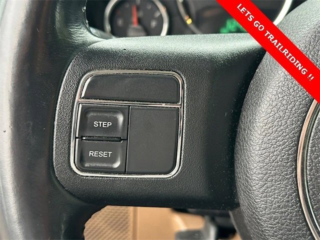 Used 2014 Jeep Wrangler Unlimited Sahara image 24