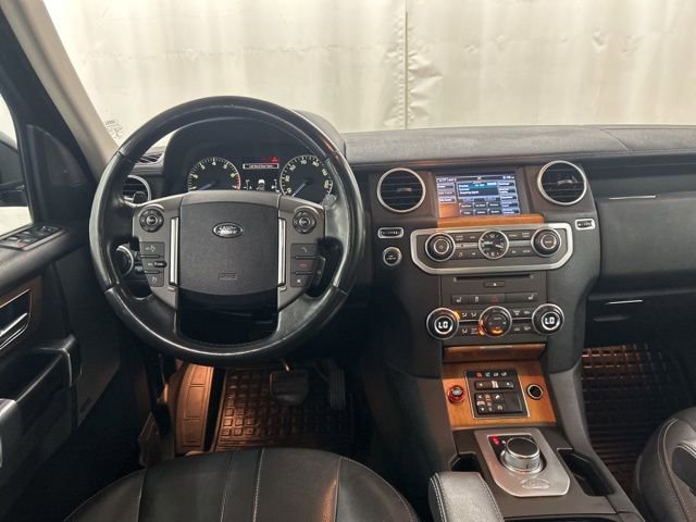 Used 2016 Land Rover LR4 AWD/4WD image 22