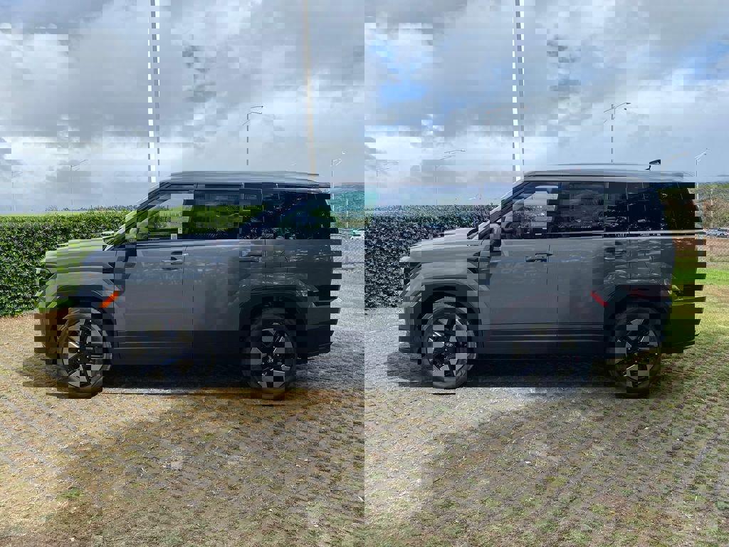 New 2026 Hyundai Santa Fe SE image 4