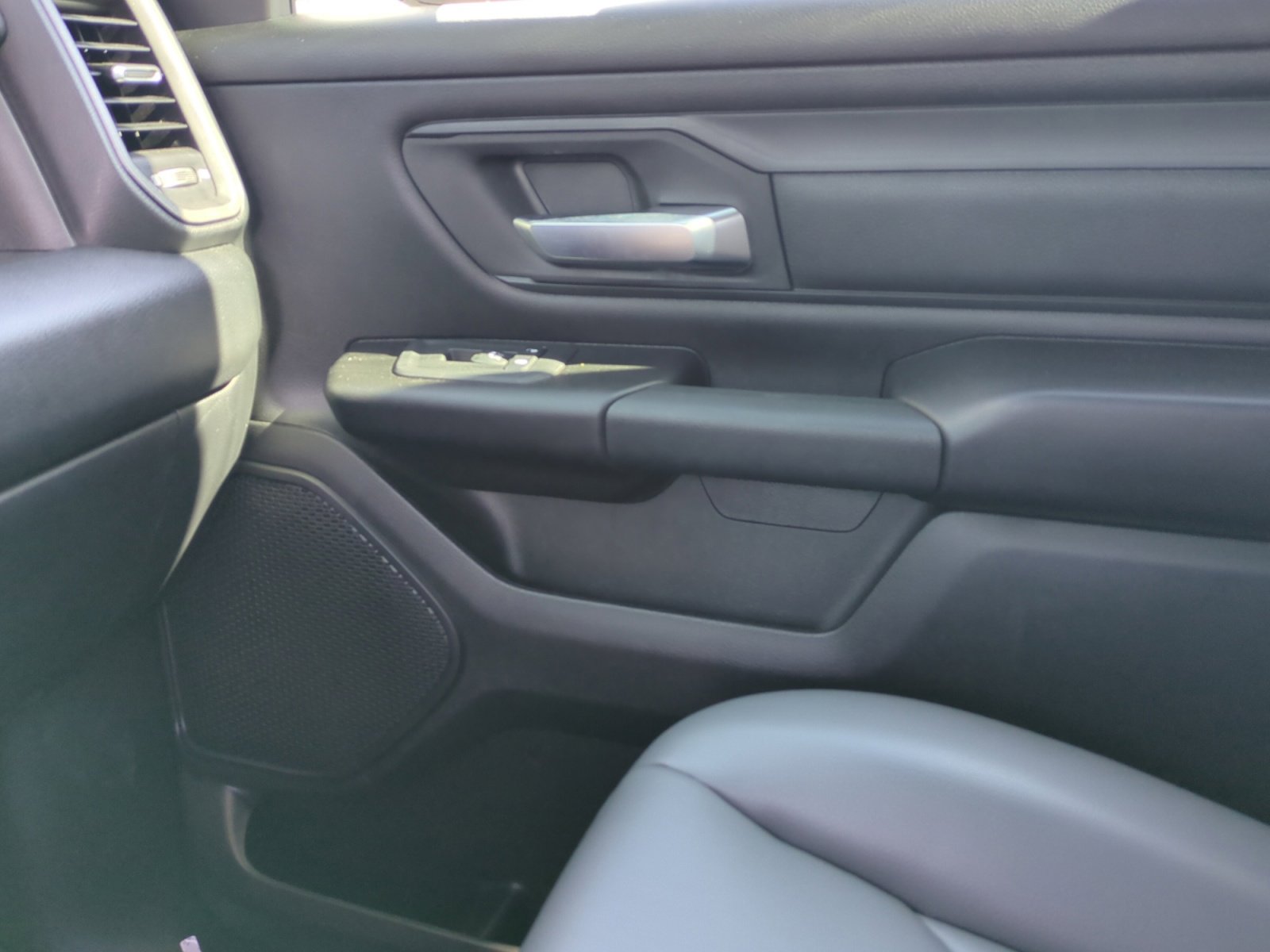 New 2025 RAM 1500 Tradesman image 16