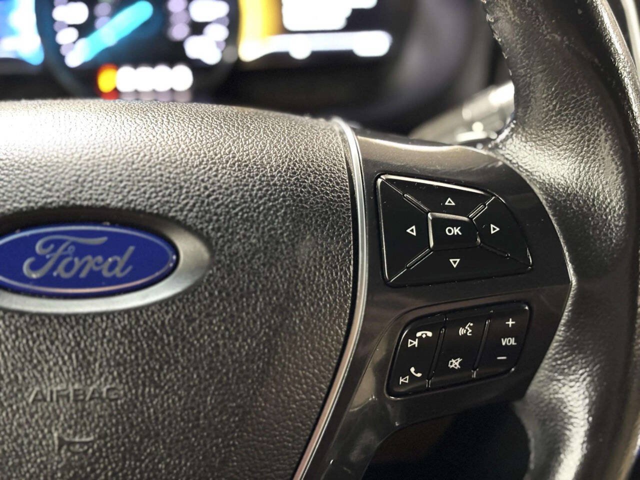 Used 2016 Ford Explorer Limited FWD image 36