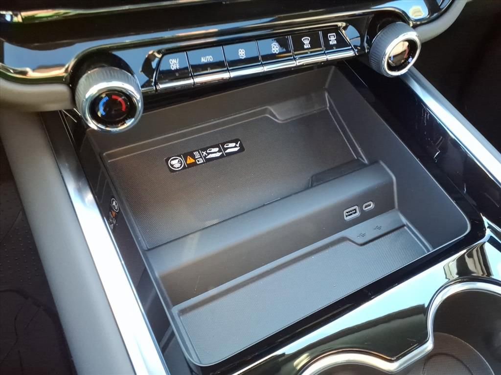 New 2026 Chevrolet Tahoe High Country image 23