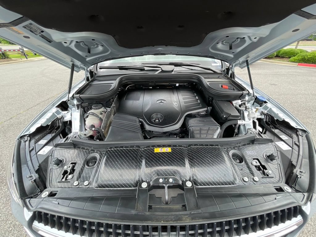 Used 2025 Mercedes-Benz GLE 450 4MATIC w/ Winter Package image 33