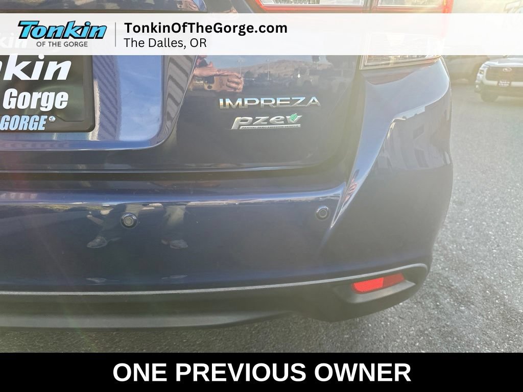 Used 2017 Subaru Impreza 2.0i Limited w/ Moonroof/BSD & Rcta/Eyesight AWD/4WD image 29