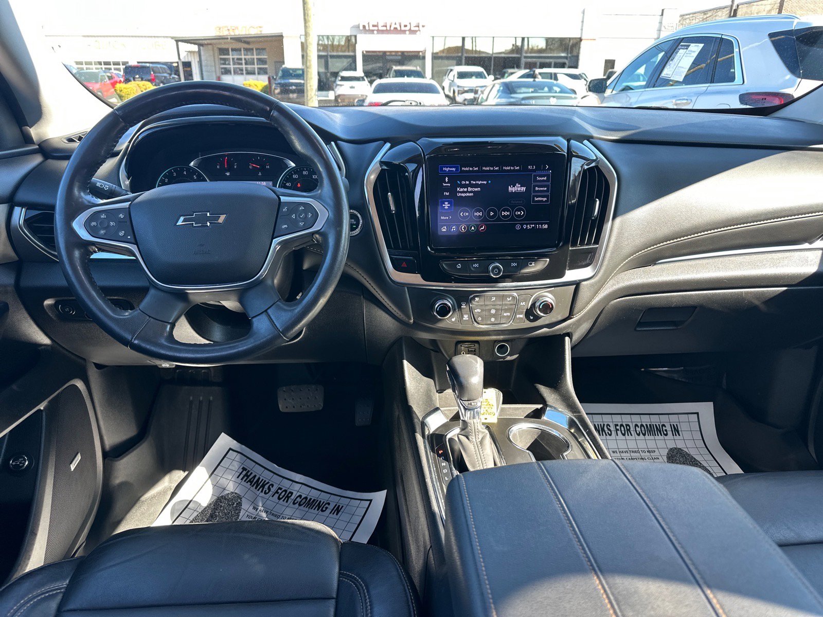 Used 2021 Chevrolet Traverse RS image 8