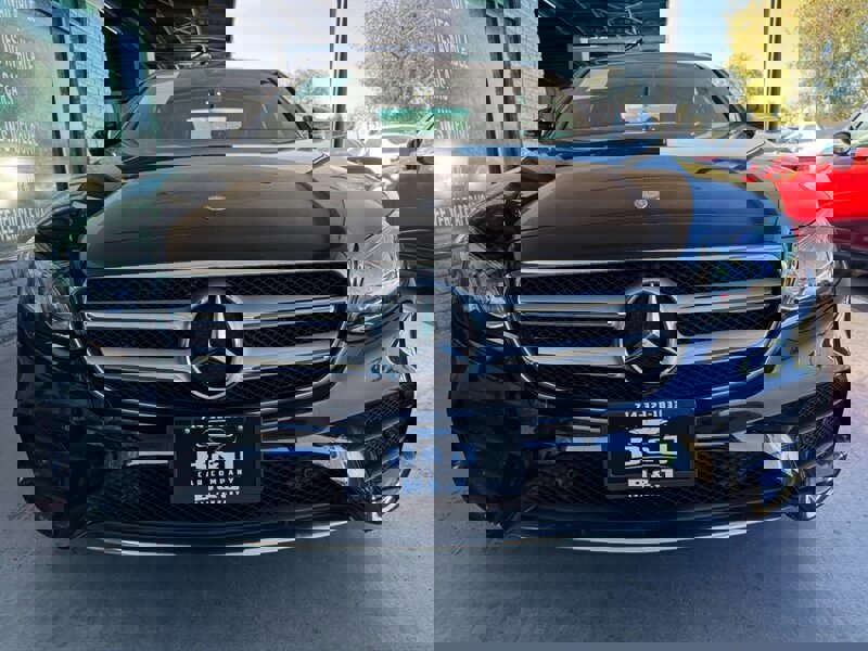 Used 2017 Mercedes-Benz E 300 image 11