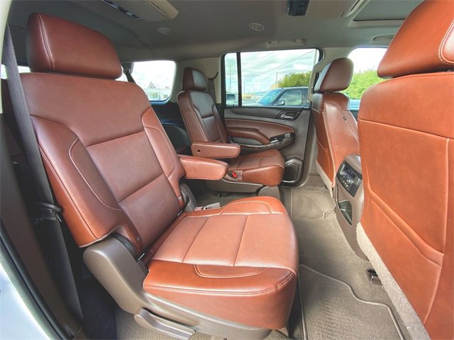 Used 2019 Chevrolet Suburban Premier image 28