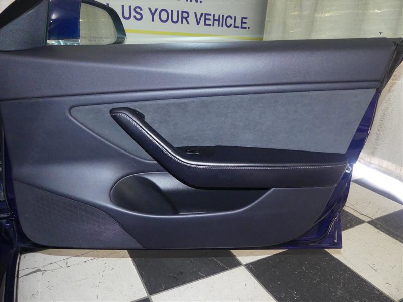 Used 2018 Tesla Model 3 Long Range image 21