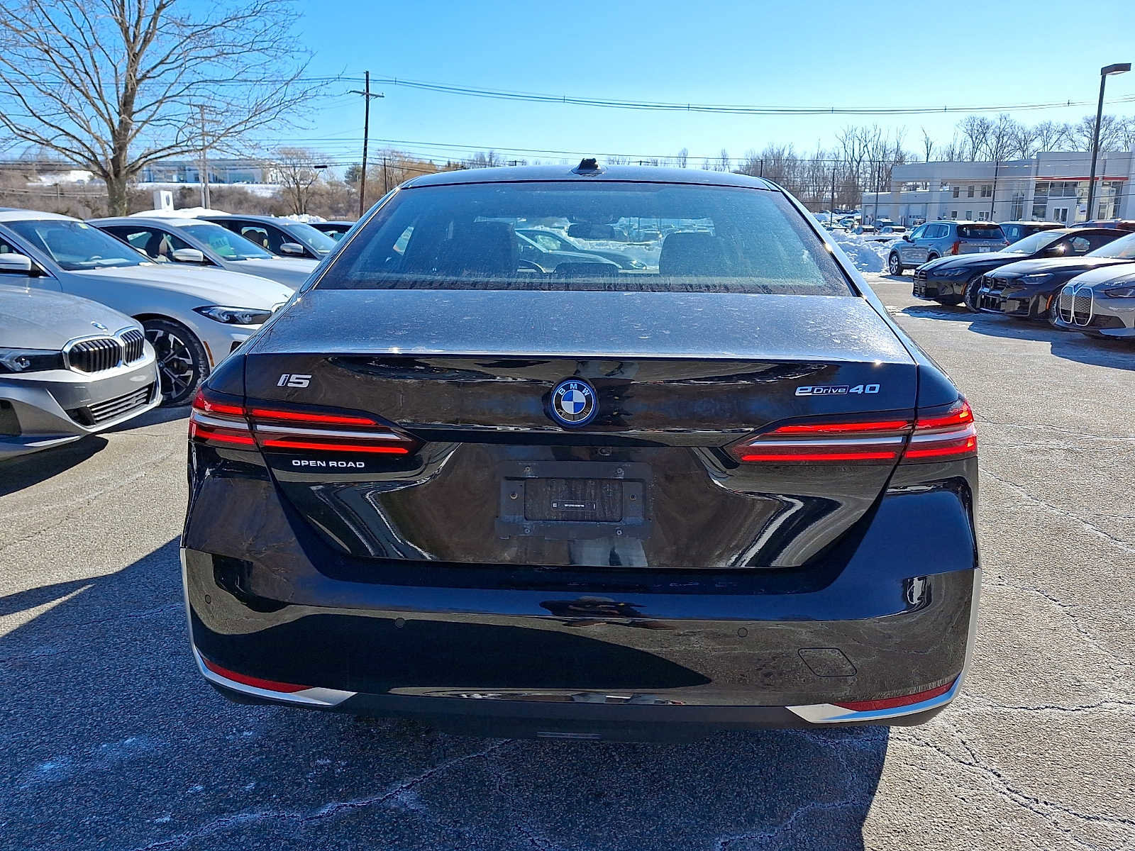 Used 2024 BMW i5 eDrive40i w/ Premium Package image 5