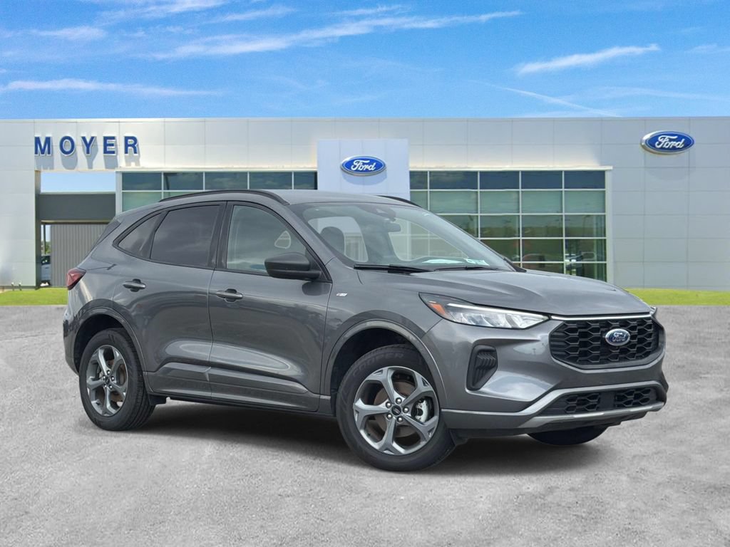 Certified 2024 Ford Escape ST-Line AWD/4WD image 1