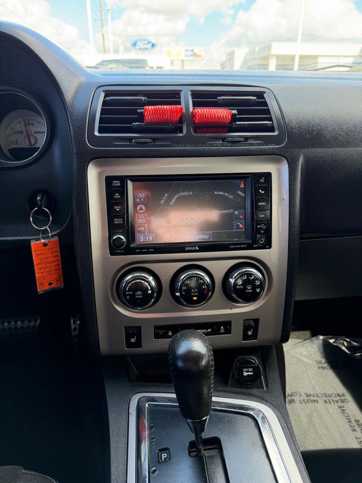 Used 2012 Dodge Challenger SRT8 image 26