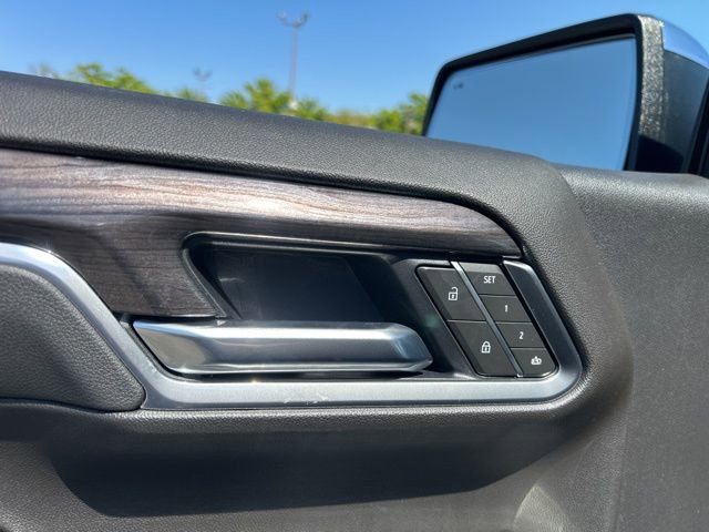 New 2026 Chevrolet Silverado 1500 LTZ w/ LTZ Premium Package AWD/4WD image 12