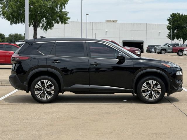 Used 2023 Nissan Rogue SV FWD image 3