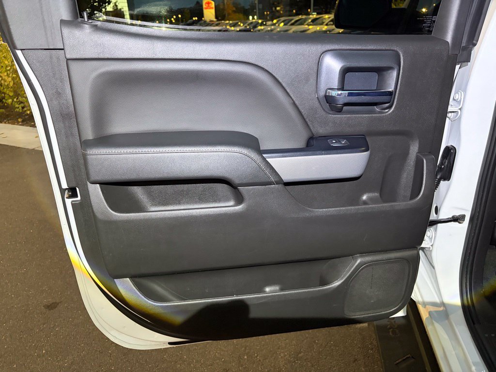 Used 2018 Chevrolet Silverado 1500 LTZ Z71 AWD/4WD image 18