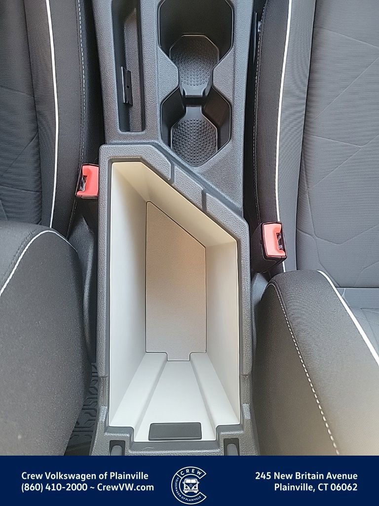 Certified 2025 Volkswagen Jetta Sport image 11