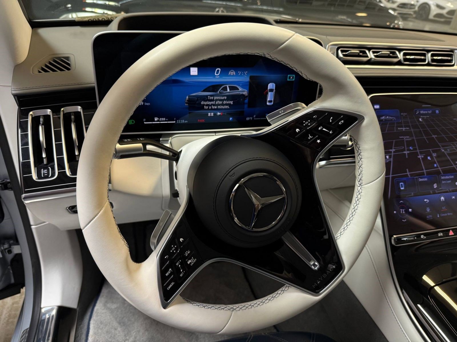 Used 2024 Mercedes-Benz Maybach S 680 4MATIC image 11