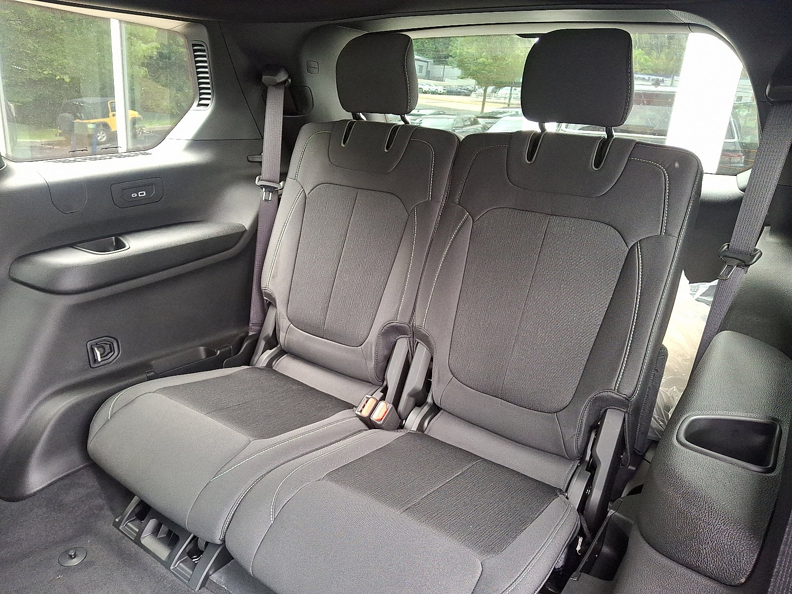 New 2025 Jeep Grand Cherokee L Laredo w/ Luxury Tech Group I image 6